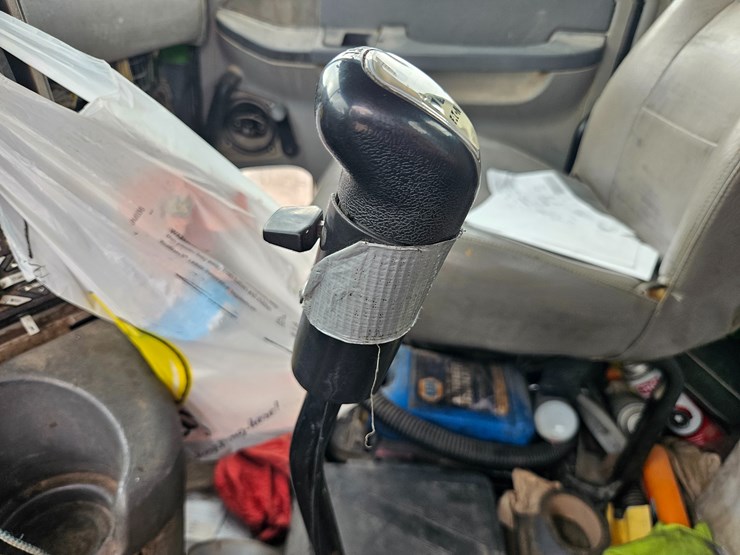 freightliner-columbia-112-image-77