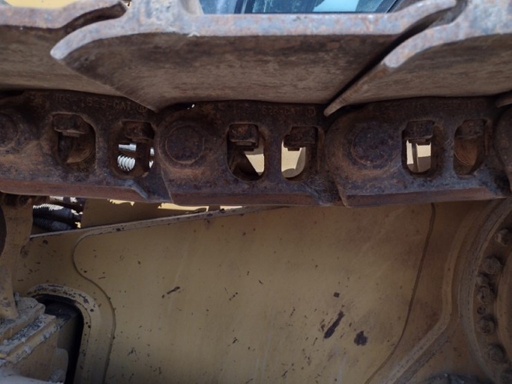 caterpillar-d6n-xl-image-28