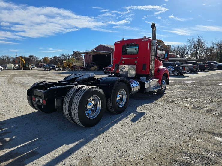 kenworth-t880-image-27