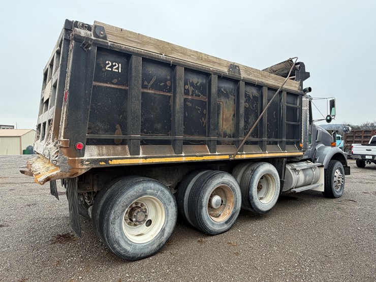 kenworth-t800-image-6