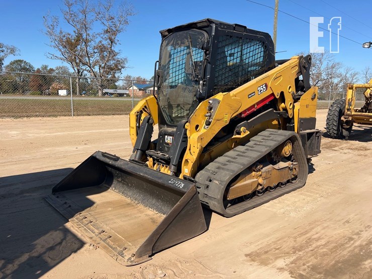 caterpillar-255-image-8