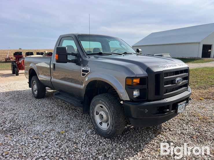 ford-f250-xl-image-3
