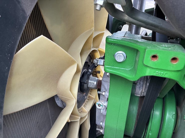 john-deere-8rt-370-image-77