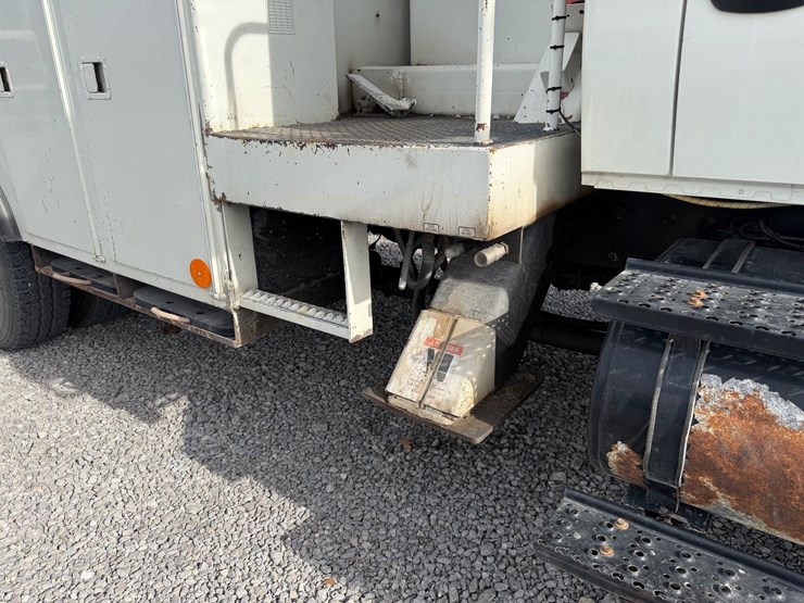 international-4400-image-15