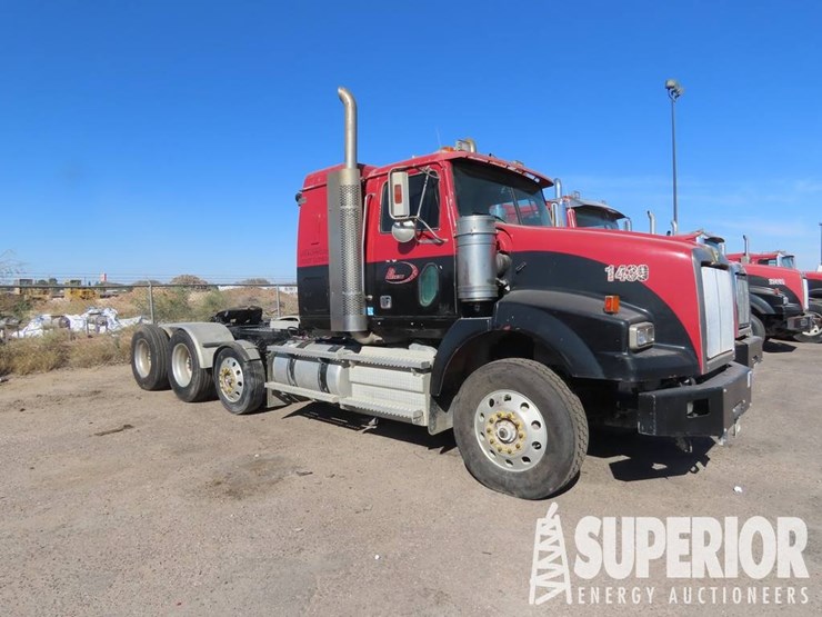 western-star-4900-image-1