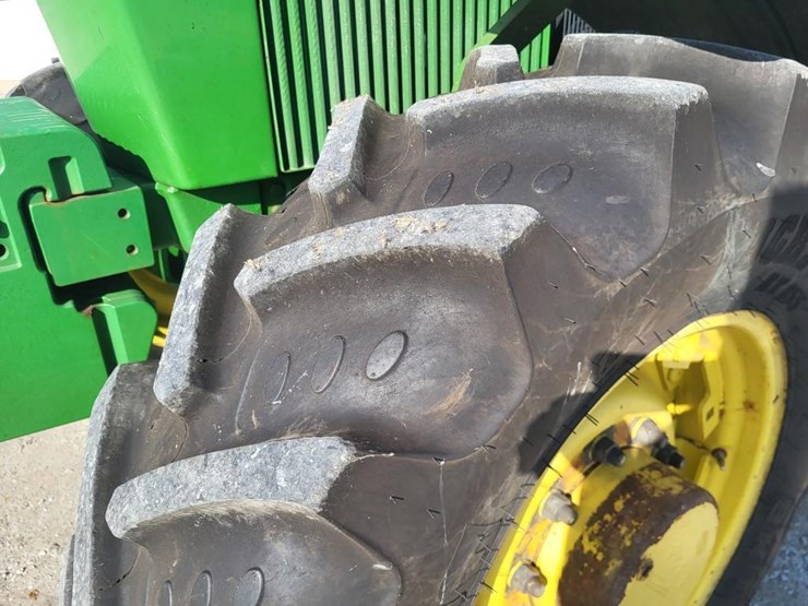 john-deere-4455-image-15