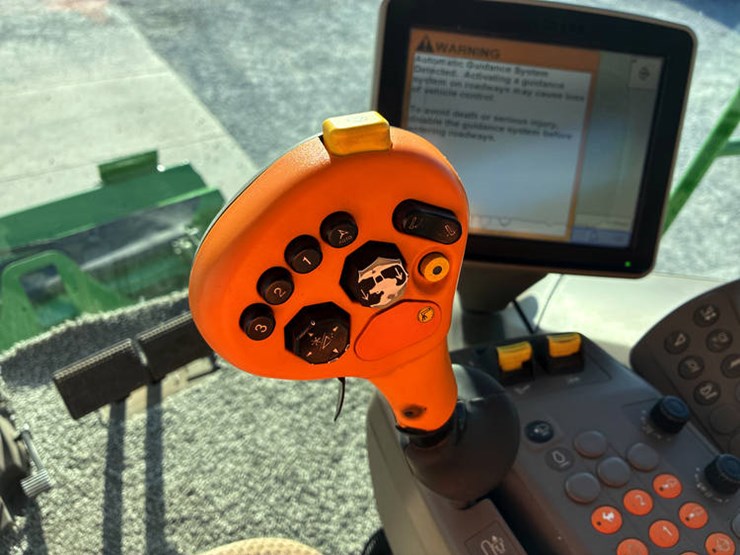 john-deere-s670-image-106