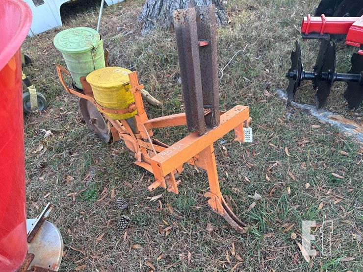 1r-cole-planter-image-1