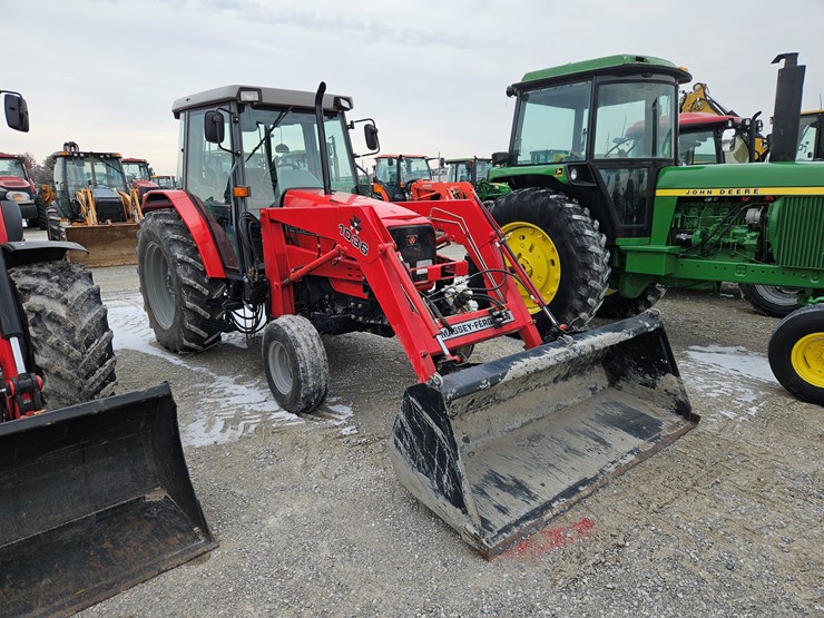 massey-ferguson-4253-image-1