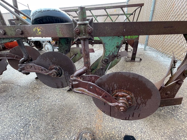 #6108-•-j.d-f313-plow-(o12)-image-5