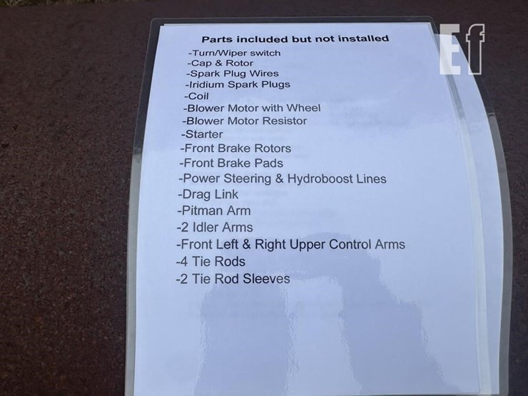 1995-gmc-suburban-image-12