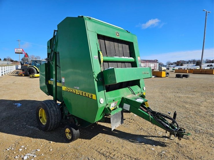 john-deere-566-image-35