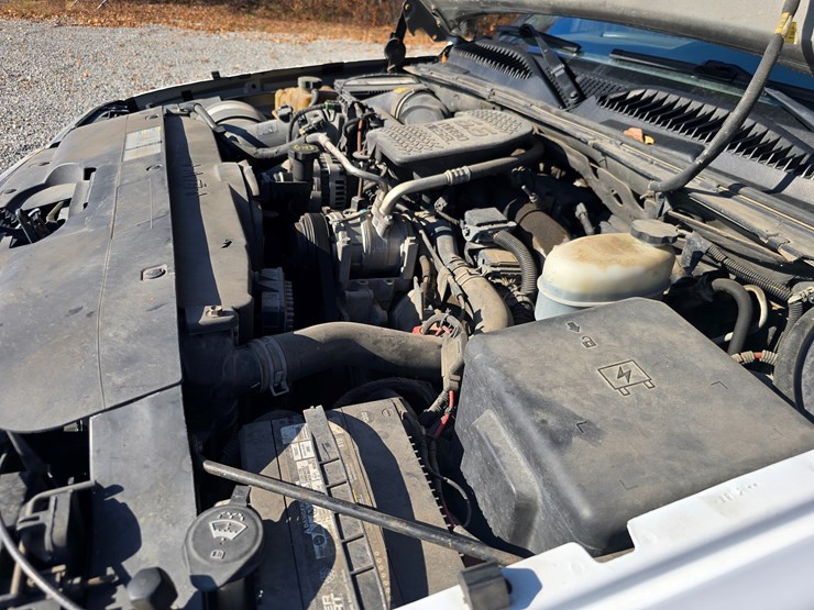 chevrolet-silverado-3500-image-47