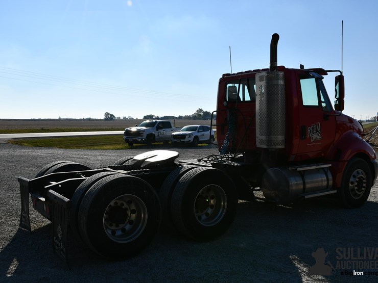 international-prostar-image-5