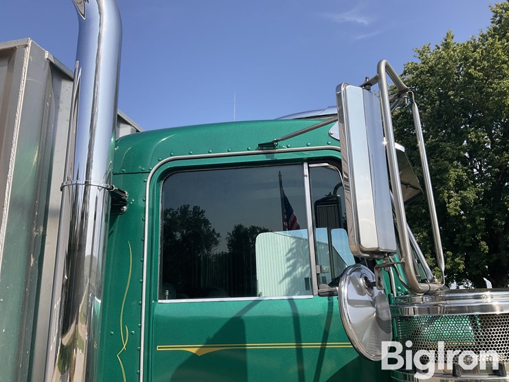 kenworth-w900-image-16