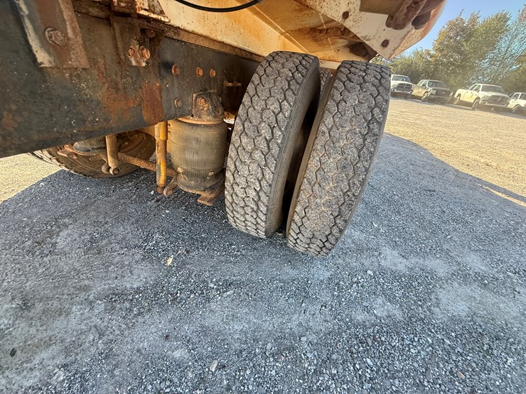 mack-r686st-image-64