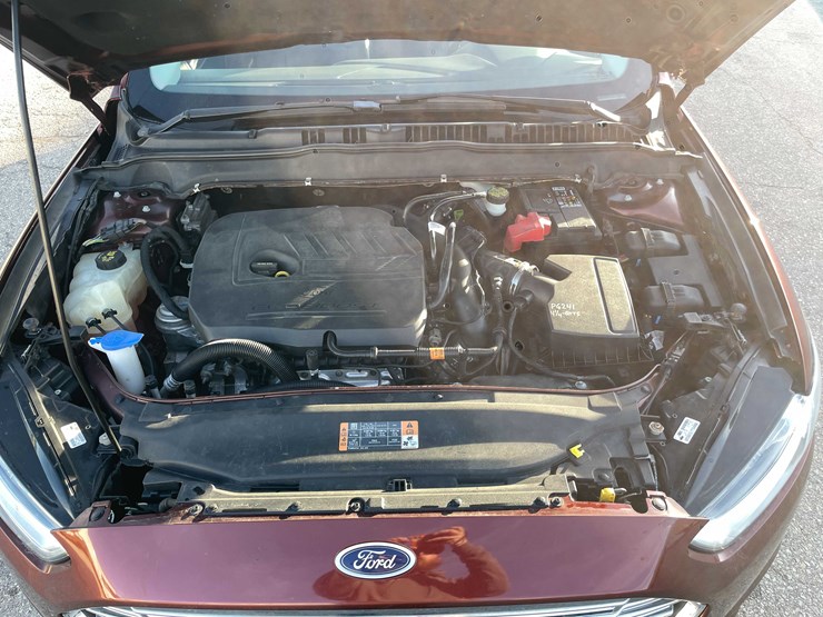 #1388-•-2015-ford-fusion-(has-wi-title)-(of)-image-96