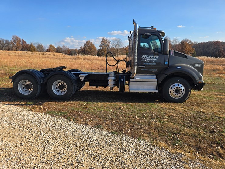 kenworth-t880-image-37