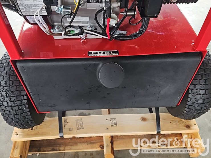 unused-magnum-4000-gold-pressure-washer,-15hp,-electric-start,-12v-system,-diesel-fire-burner-image-9