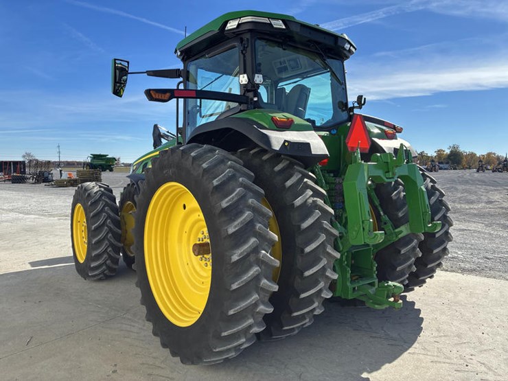 john-deere-8r-340-image-8