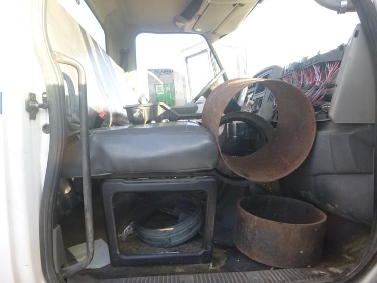 international-4300-image-10