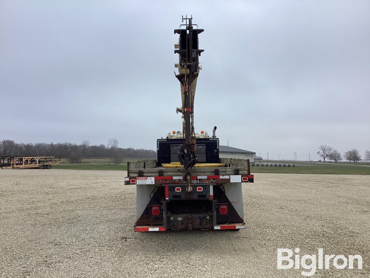 peterbilt-335-image-6