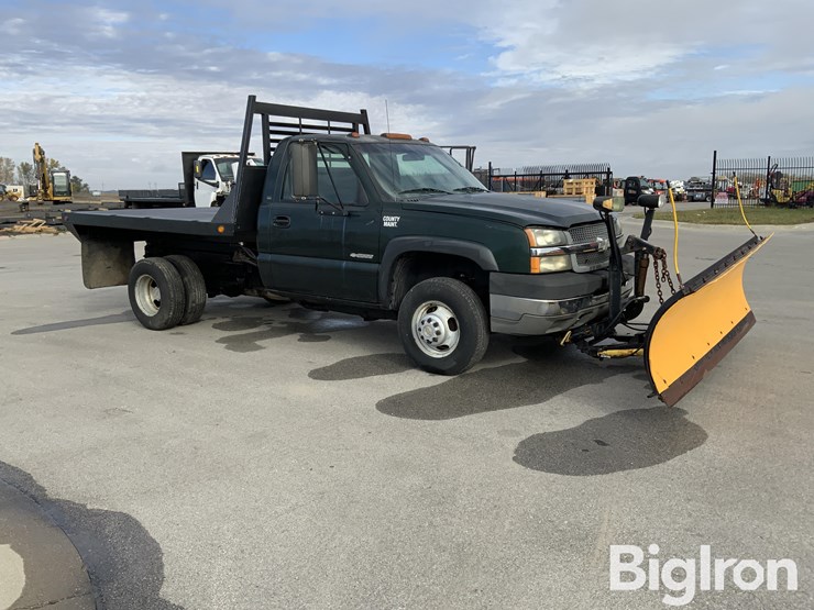 chevrolet-silverado-3500-image-3