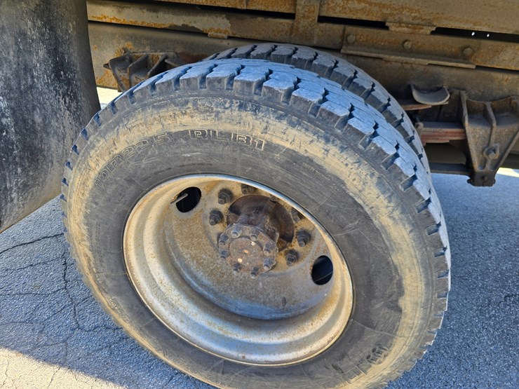 1999-international-4700-image-73