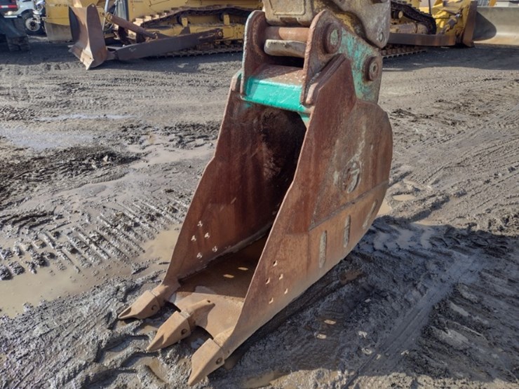 caterpillar-321c-image-21