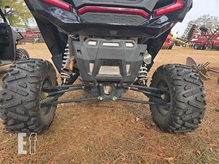 2023-polaris-ranger-1000-image-10