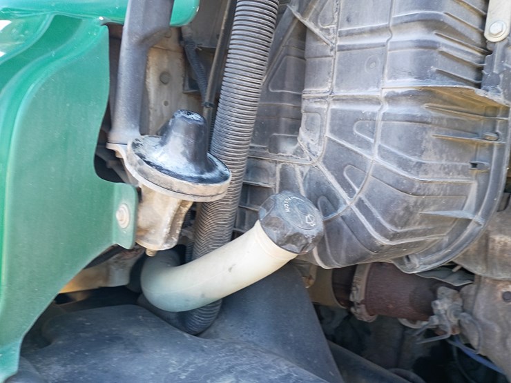 freightliner-cascadia-125-image-32