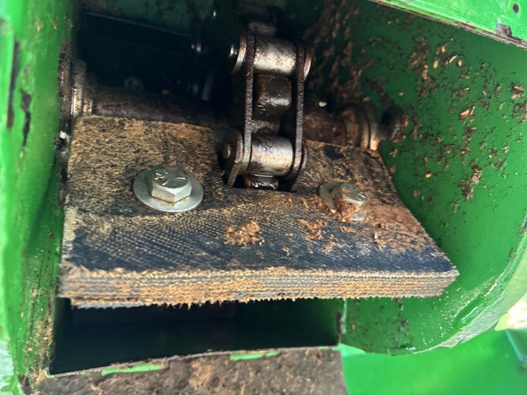 john-deere-7720-titan-ii-image-52