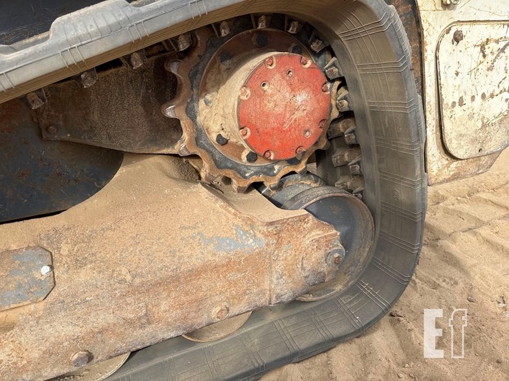 2019-takeuchi-tl10v2-image-11