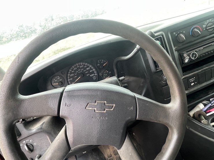 #1404-•-2006-chevy-cargo-van-(wi-title-in-delay)-image-71