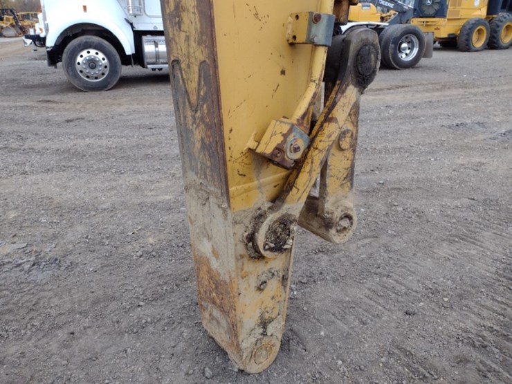 caterpillar-315cl-image-19