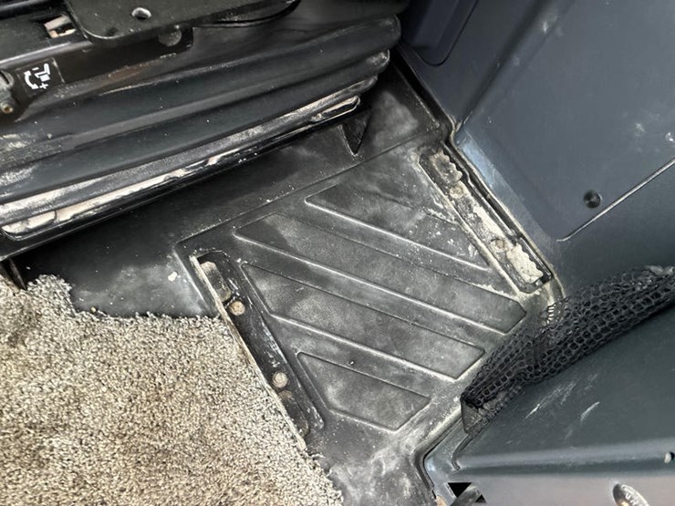 john-deere-624-image-86