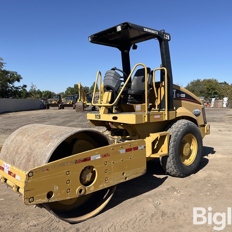 2008 CATERPILLAR CS-433E