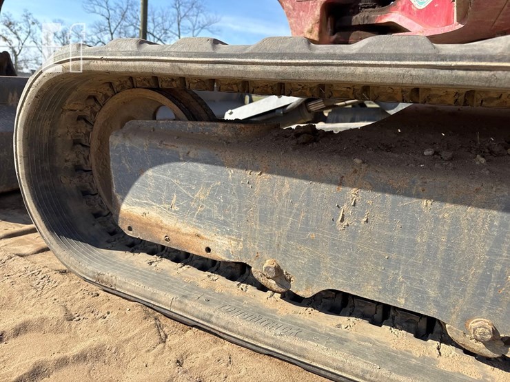 2020-takeuchi-tb260-image-10