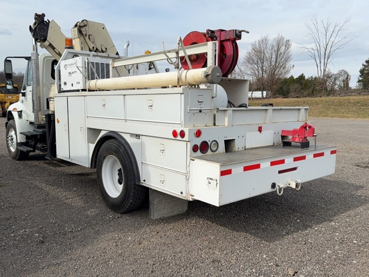 international-durastar-4400-image-10