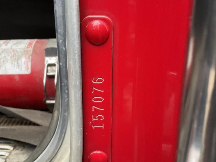 2007-kenworth-w900l-image-10