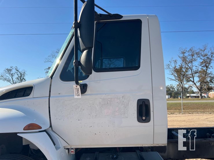 international-durastar-4300-image-10