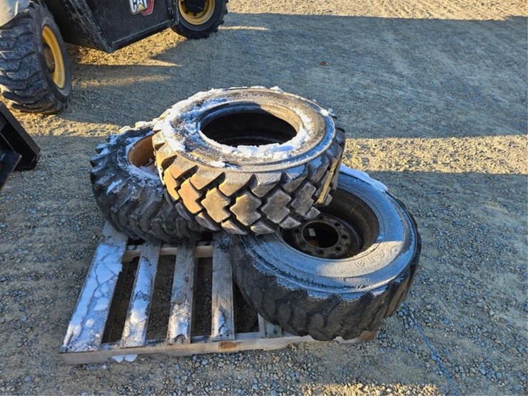 #3084-•-(3)-12-16.5tires-image-16