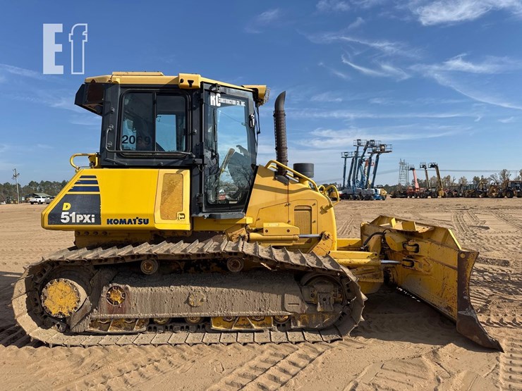 komatsu-d51pxi-22-image-4