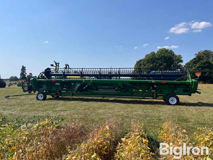2019-john-deere-735fd-image-6