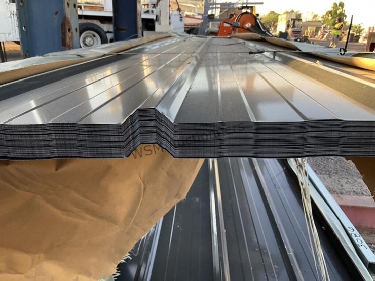 bundle-of-12ft-metal-roof-panels-image-5