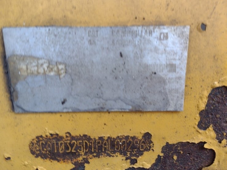 caterpillar-325d-image-5