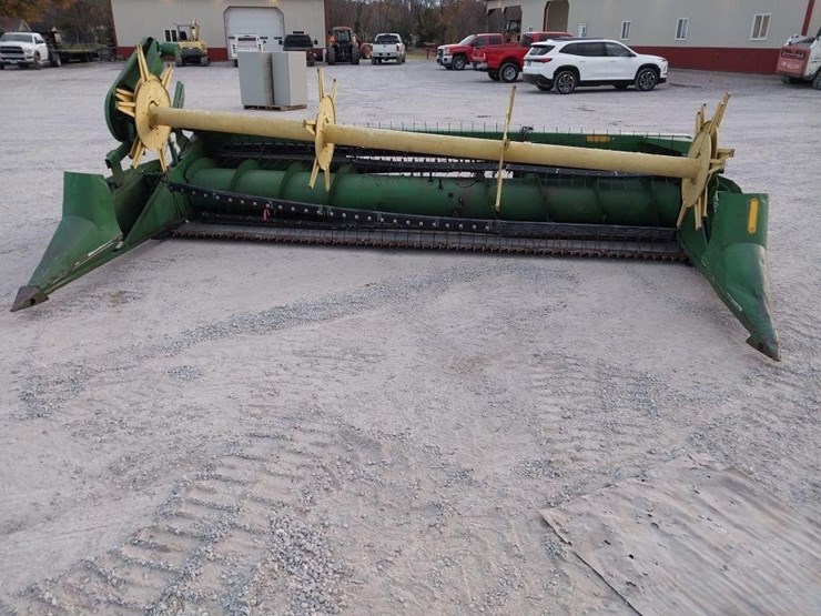 john-deere-216-image-2