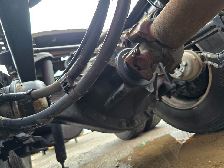 2017-peterbilt-579-image-106