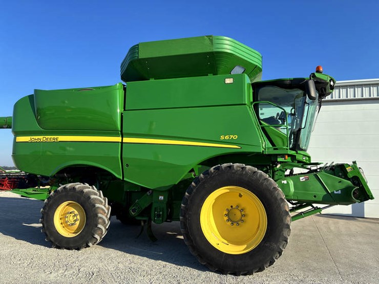 john-deere-s670-image-3