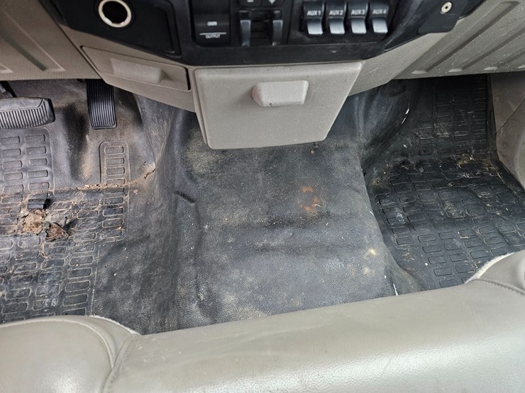 2008-ford-f450-image-61